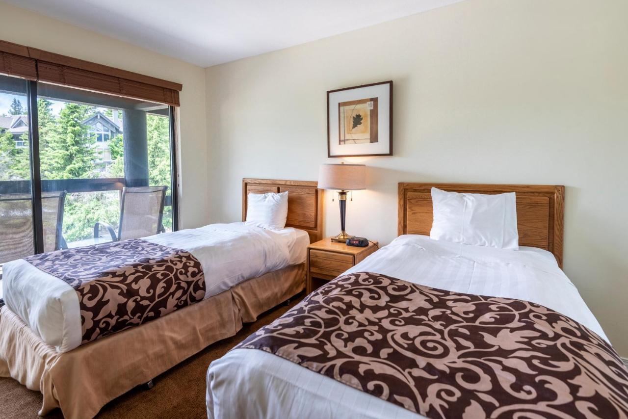 The Ironwood On Blueberry Hill Appartement Whistler Buitenkant foto